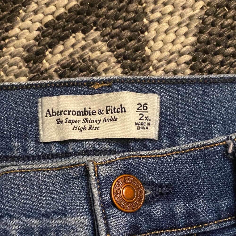 Abercrombie & Fitch Denim High Rise Jeans